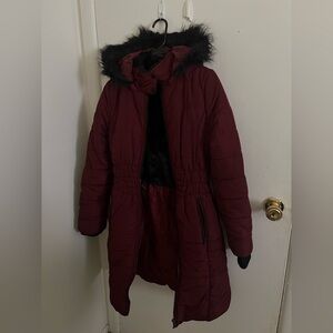F&F Women's Burgundy Puffer Coat with Black Faux Fur Hood, Size 8